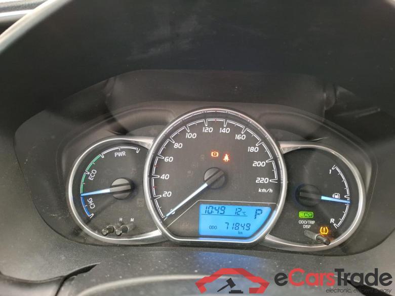 Toyota 1.5 VVT-I HYBRID AUTO France Business Af Yaris Hybride Affaires / 2017 / 5P / Berline / VU 1.5 VVT-I HYBRID AUTO France Business #6