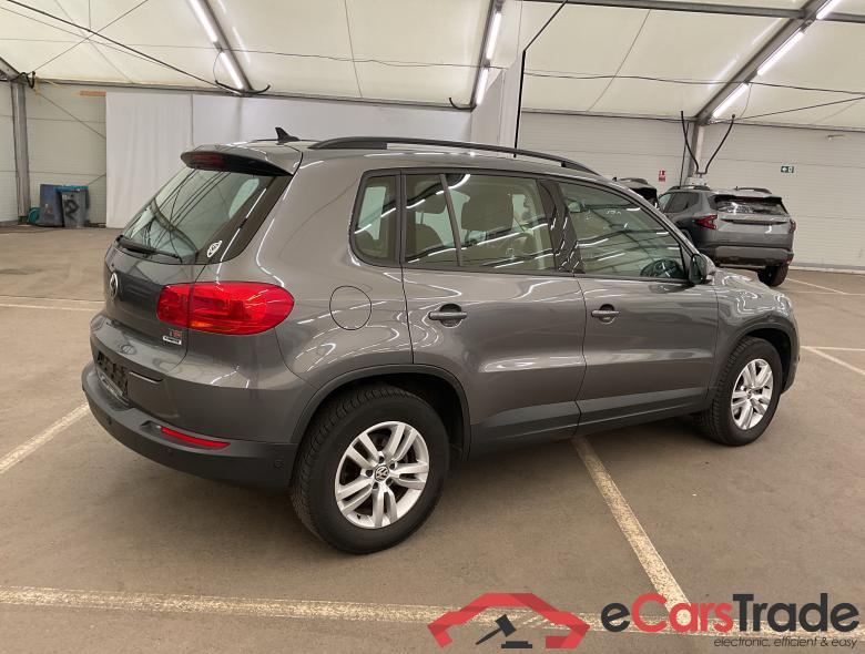 VOLKSWAGEN Tiguan Tiguan Trend & Fun 1.4 TSI BlueMotion Technology 110 kW (150 ch) 6 vitesses manuel #2