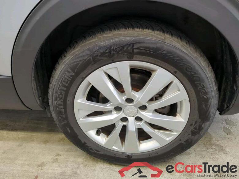 PEUGEOT 5008 1.2 PT BL. Executive #4