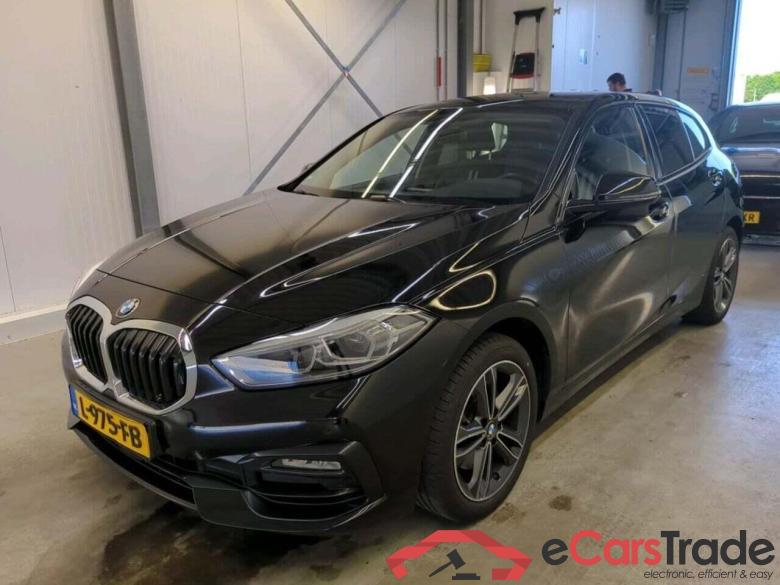 BMW 1-serie 118i High Exec #1