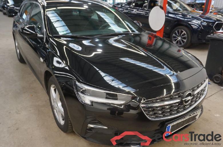 Opel Insignia ST ´17 OPEL Insignia Sports Tourer 2.0 Diesel Aut. Business 5d 128kW #1