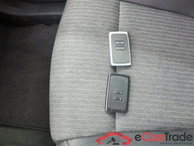 Renault Grand Scénic '16 Renault Grand Scénic TCe 140 EDC Intens 5d #4