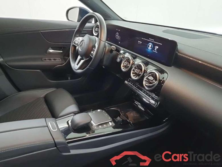 MERCEDES-BENZ CLA CLA 180 DCT Luxury Line 4D 100kW #6