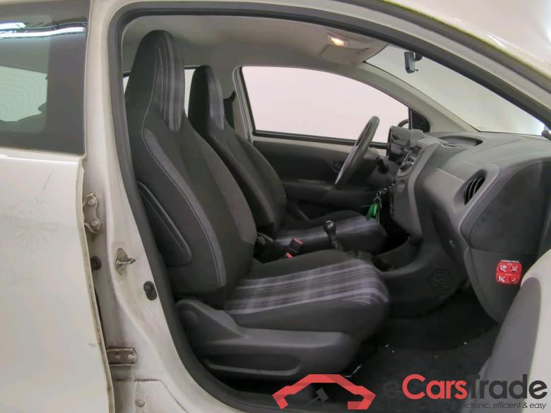 Peugeot 108 '14 Peugeot 108 Active 1.0 e-VTi 72pk 5d #3