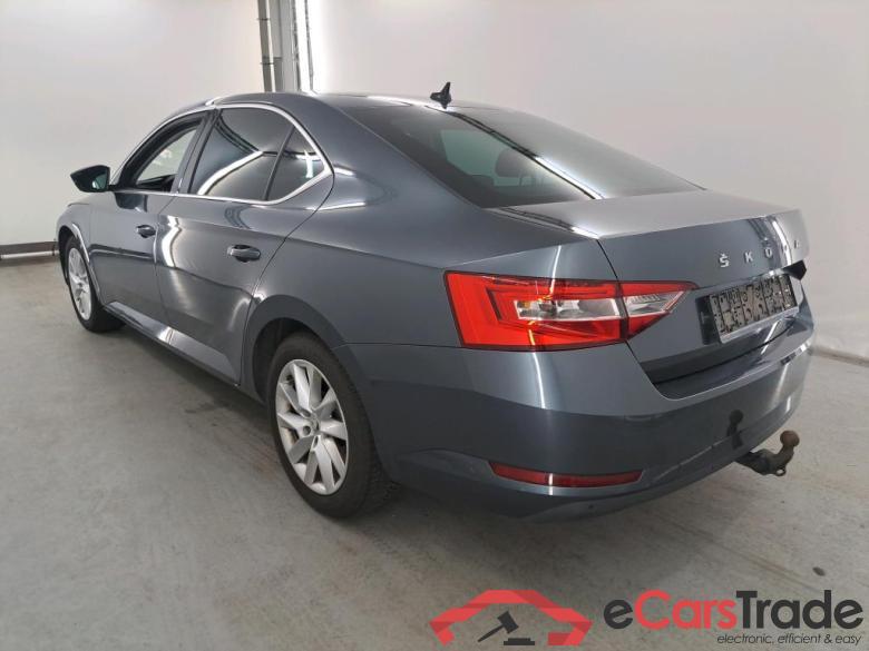 SKODA SUPERB DIESEL - 2019 2.0 CR TDi Style DSG Corporate Plus #3