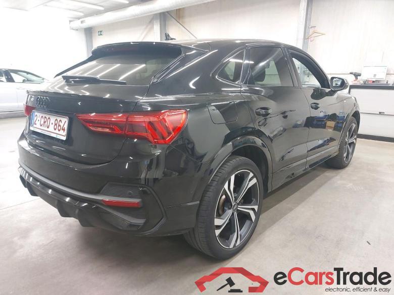 AUDI - AUD Q3 SB 45 TFSI e 245PK S-Tronic S Line Pack Sport & Platinum & Adjustable Suspension & B&O Sound & Surround Cameras & 20 Inch & Pano Roof * HYBRID * #2
