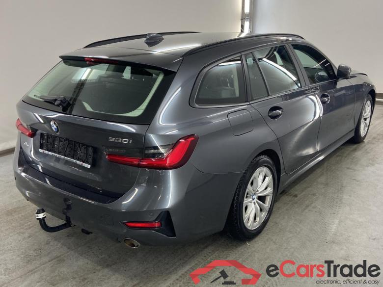 BMW 3 TOURING - 2019 320iA OPF Business Plus Model Advantage #4