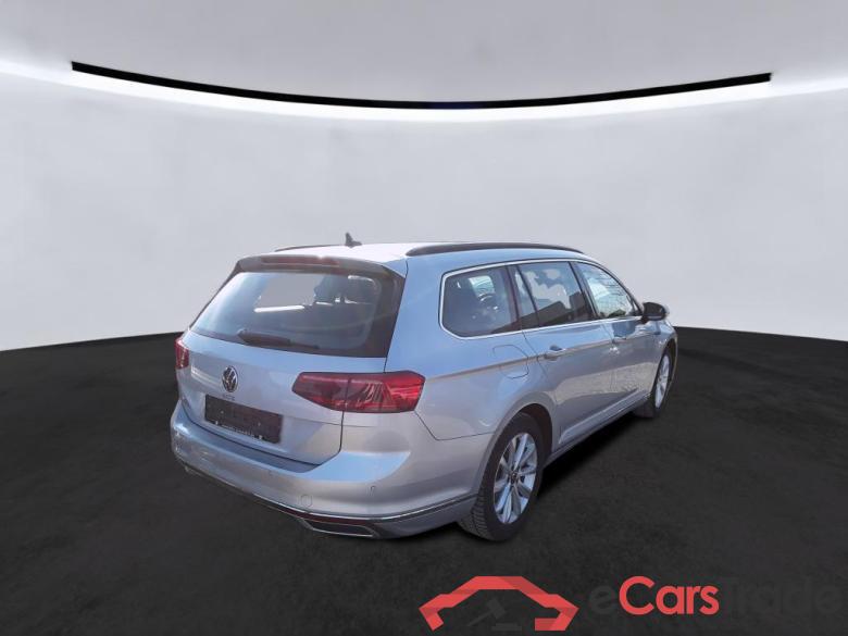 Vw GTE Passat Variant #4