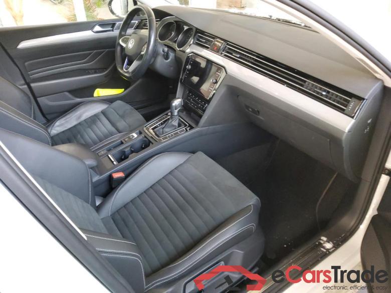 Vw GTE Passat Variant #4