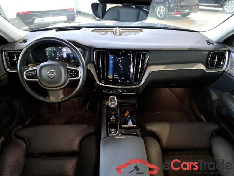 Volvo 78 VOLVO V60 / 2019 / 5P / STATION WAGON T6 PLUG-IN AWD AUTOM.RECH.INSCRIPTION #3