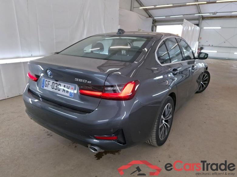 BMW 320e 204ch Business Design BVA8 Hybride BMW Série 3 Berline / 2018 / 4P / Berline 320e 204ch Business Design BVA8 Hybride #3