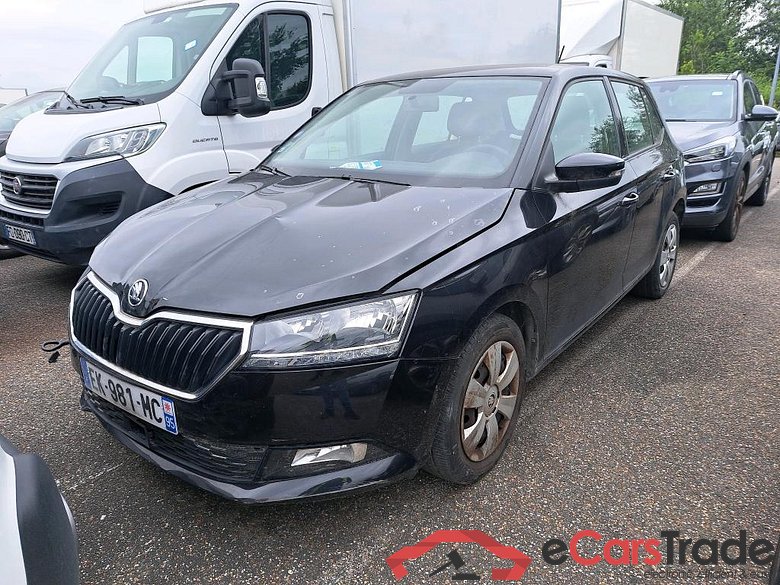 Skoda 1.0 MPI 60 Ambition Gtec Fabia Ambition 1.0 MPI 60CV BVM5 E6