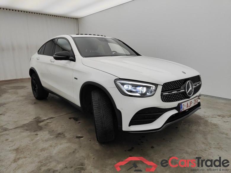 Mercedes-Benz GLC Coupé GLC 300 de 4MATIC 5d #2