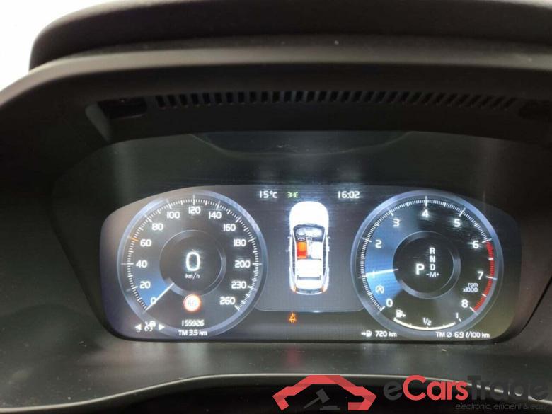 VOLVO XC40 1.5 T2 Momentum Pro AUT #4