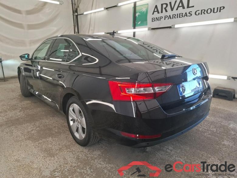 Skoda 1.4 TSI PHEV 218ch DSG6 Business Superb Berline Business iV 1.4 TSI Hybrid 215CV BVA6 E6d #2