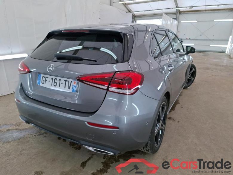 Mercedes A 200 Progressive Line 7G-DCT MERCEDES-BENZ Classe A Compact / 2018 / 5P / Berline A 200 Progressive Line 7G-DCT #3