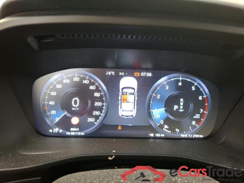 Volvo T2 129 Geartronic 8 Business XC40 Momentum 2WD 1.5 130CV BVA8 E6d #6