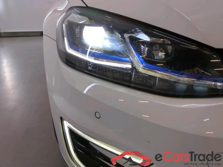 VOLKSWAGEN e-Golf  #4