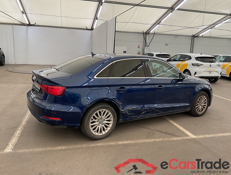 AUDI A3 Sedan 2.0 TDi Ambiente S tronic #2