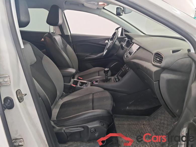 Opel Grandland X Opel Grandland X 1.2 Turbo S&S 96kW Bus. Executive 5d #3