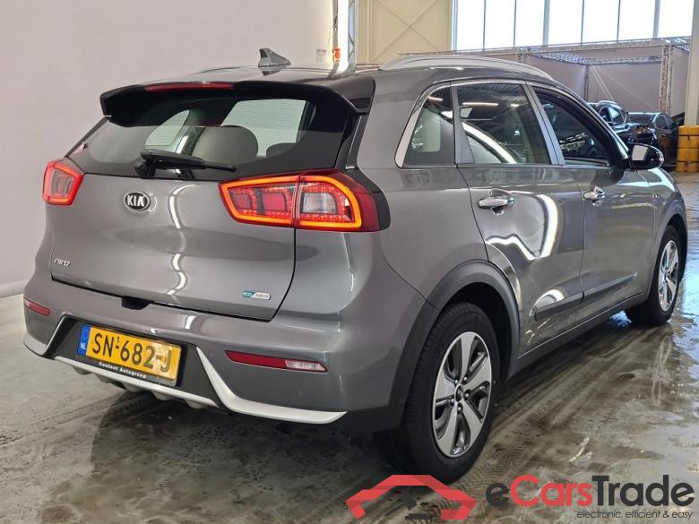 Kia Niro '22 Kia Niro 1.6 GDi Hybrid DynamicLine 5d #2