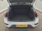 preview Volkswagen T-Roc #4