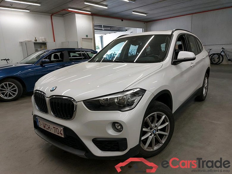BMW - BMW X1 sDrive18iA 136PK Advantage Pack Business+ Pano Roof * PETROL *