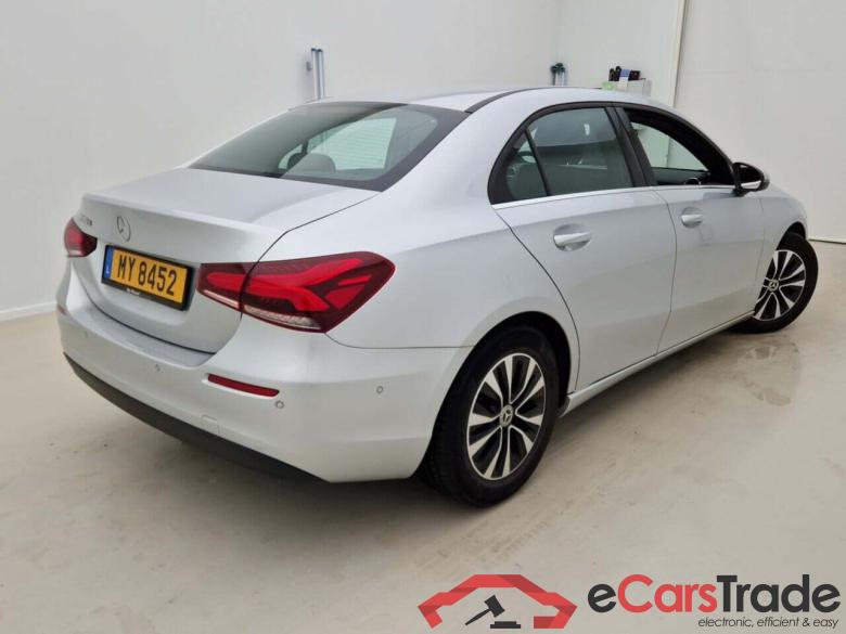 MERCEDES-BENZ A-KLASSE SEDAN 180D BUSINESS SOLUTION DCT #2