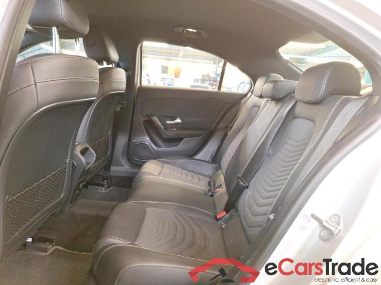 MERCEDES-BENZ CLASS A SEDAN DIESEL (V177) A 180 d #3