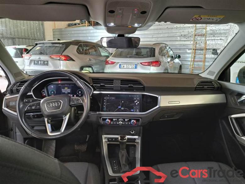 Audi 33 AUDI Q3 SPORTBACK / 2019 / 5P / SUV 45 TFSI E S TRONIC BUSINESS PLUS #3