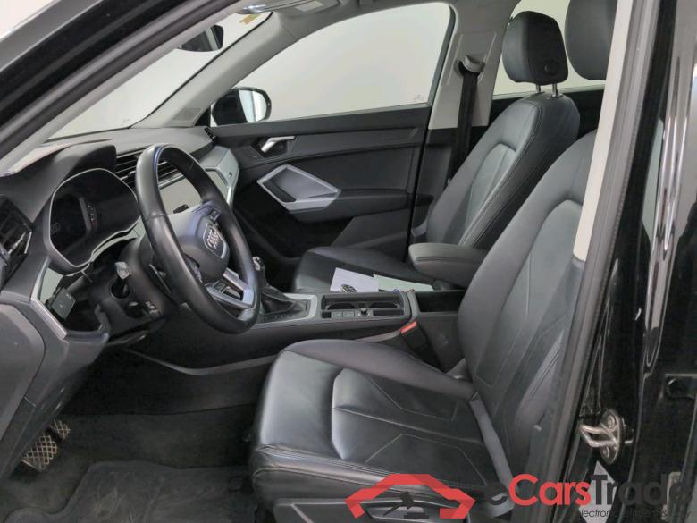 AUDI Q3 1.4 45 TFSI E S TRONIC Business Plus #5