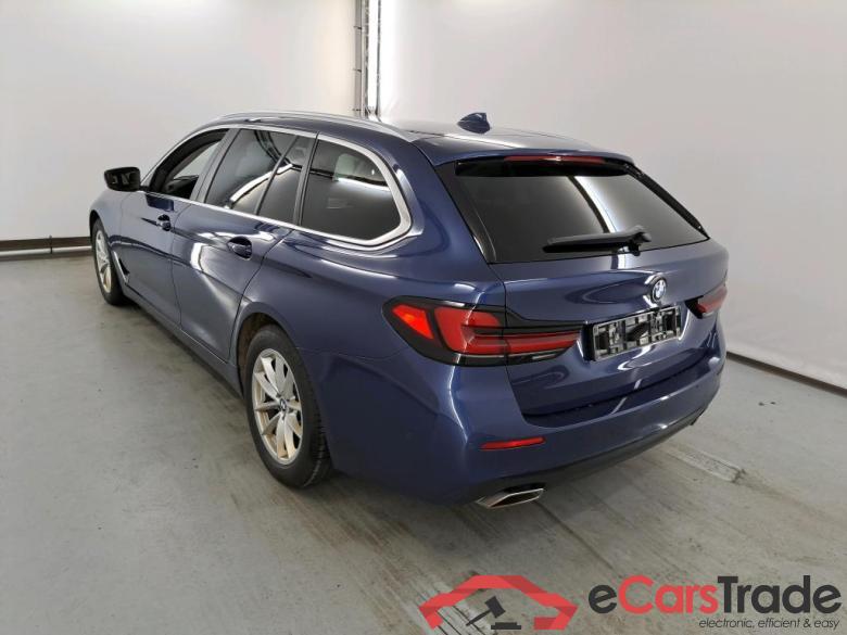 BMW 5 SERIES TOURING 2.0 520D 120KW TOURING AUTO Business Parking & Driving Assistant #3