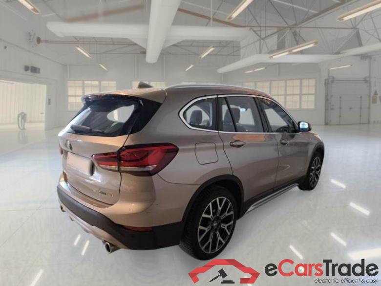 BMW 55 BMW X1 / 2019 / 5P / SUV XDRIVE 18D XLINE PLUS AUTOMATICO #2