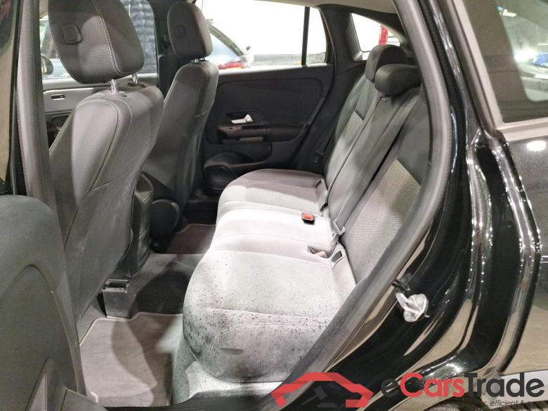 MERCEDES-BENZ CLASS GLA DIESEL (H247) GLA 200 d Business Solution #3