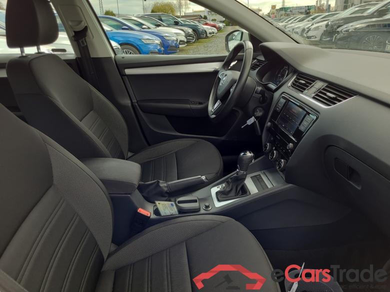 Skoda  Octavia Combi  (5E5)(03.2017->) Oct.Co1.5TSI CNG 130 Ambiti.AT #6