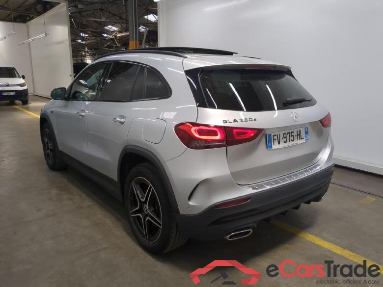 Mercedes 1.3 GLA 250 e AMG LINE DCT MERCEDES-BENZ GLA / 2020 / 5P / SUV 1.3 GLA 250 e AMG LINE DCT #2