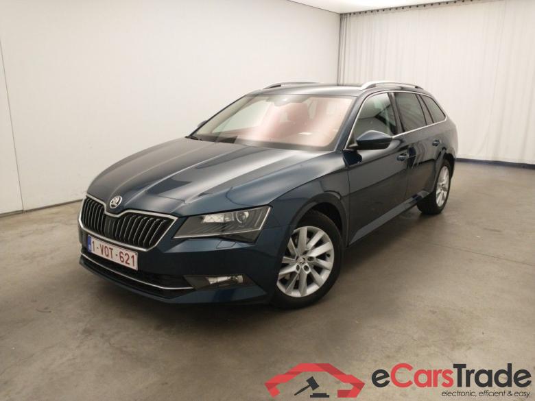 Skoda Superb Combi 2.0 CRTDI 110kW DSG7 Style 5d #3