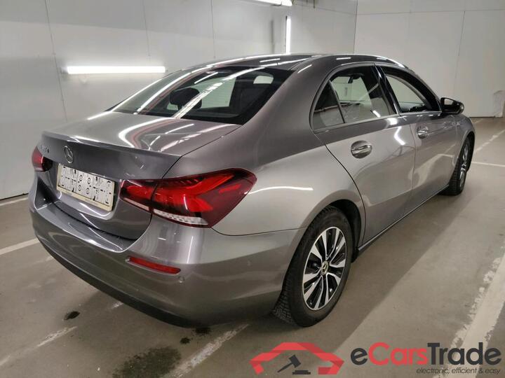 Mercedes A-Klasse Limousine A-Klasse Limousine A 180d DCT Business Solution 85kW/116pk  4D/P Auto-8 #4