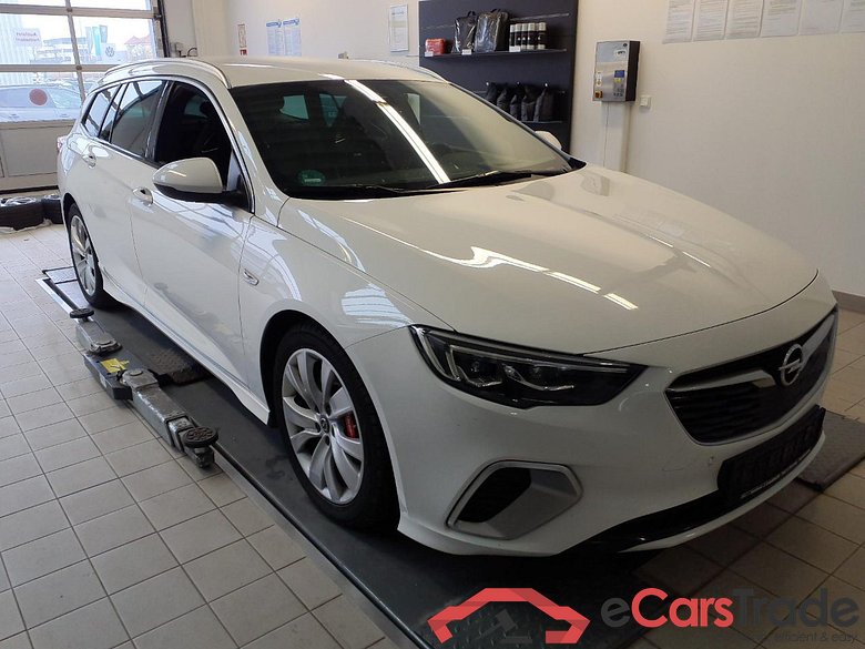 Opel GSi 4x4 Insignia B Sports Tourer