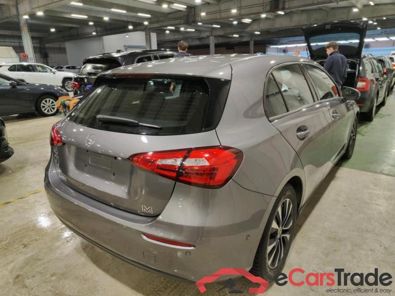 MERCEDES-BENZ CLASS A (W177) A 160 Business Solution #2