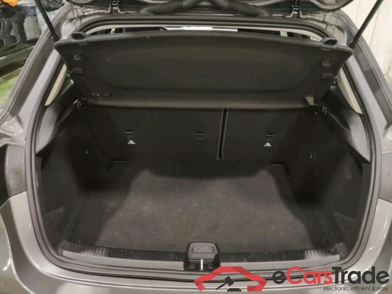 MERCEDES-BENZ CLASS A (W177) A 160 Business Solution #4