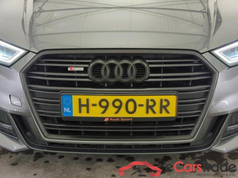 Audi A3 Limousine 12-19 Audi A3 Limousine 35 TFSI S tronic Advance Sport 4d #5