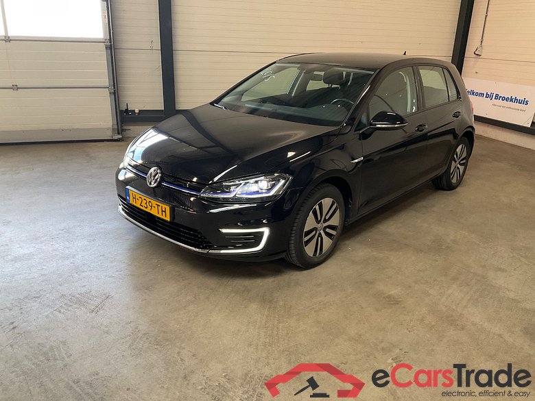 VOLKSWAGEN e-Golf E-DITION #1