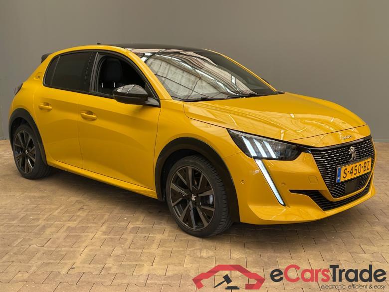 PEUGEOT 208 1.2 PureTech GT #2