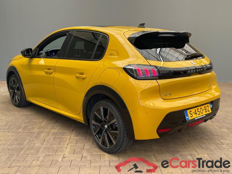 PEUGEOT 208 1.2 PureTech GT #3