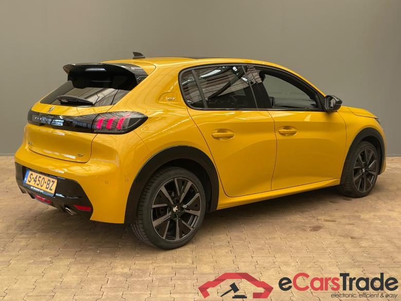PEUGEOT 208 1.2 PureTech GT #4
