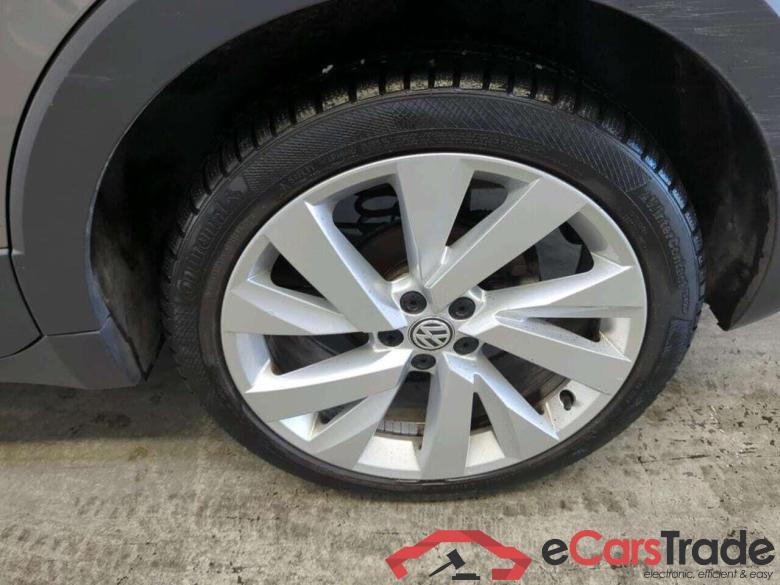 VOLKSWAGEN T-Cross 1.0 TSI Style #6