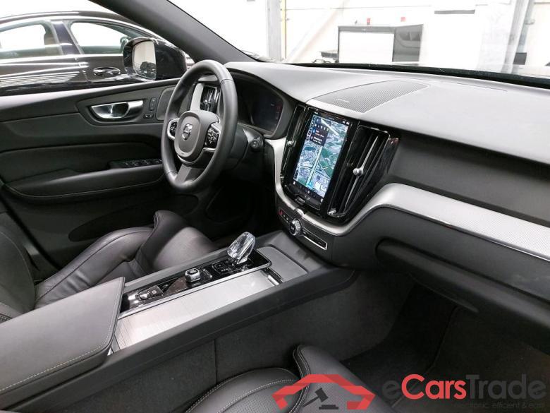 VOLVO - VOL XC60 T6 PHEV 4x4 With Climatic & Navigation & Electric Heated Leather Mem Seats & Pano Roof & Park Sensors Front & Rear  * HYBRID * #3