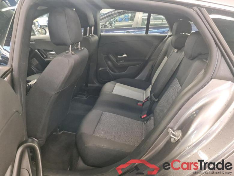 MERCEDES-BENZ CLA SHOOTING BRAKE 2.0 CLA 180 D BUSINESS SOLUTION DCT #3