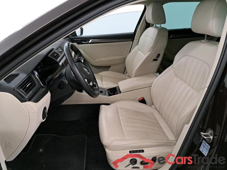 SKODA SUPERB COMBI 1.4 TSI PHEV 160KW DSG6 STYLE CORPORATE PLUS STYLE COMFORT #5